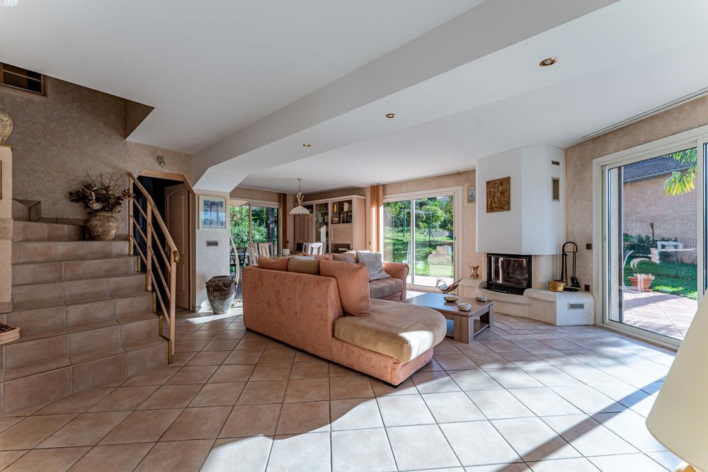 Maison à vendre, 160m², Montanay