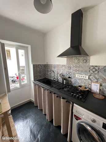 Appartement à louer, 22m², Marseille 6ème