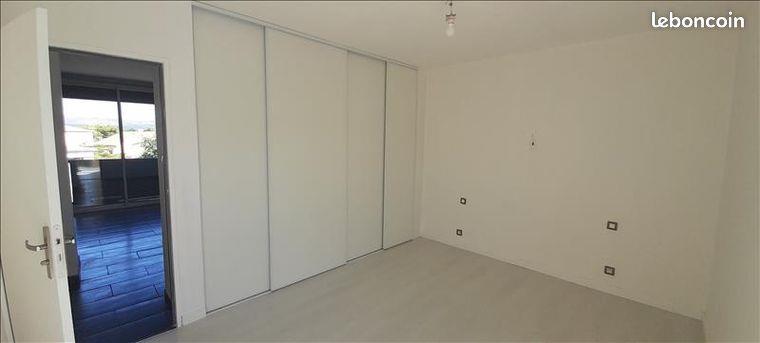 Appartement à louer, 68m², Gigean