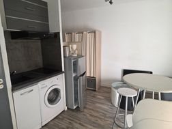 Appartement à louer, 20m², Nîmes