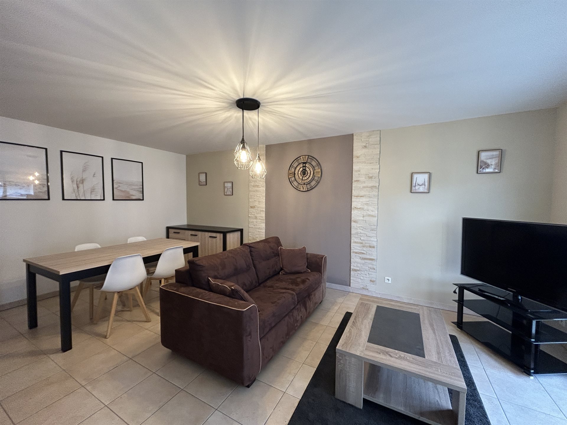 Maison à louer, 63m², Saint-Julien-les-Villas