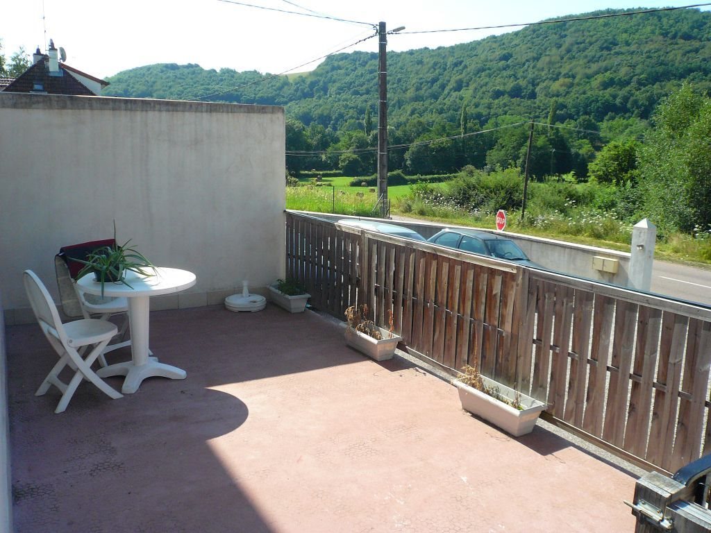 Appartement à louer, 85m², Saint-Sernin-du-Bois