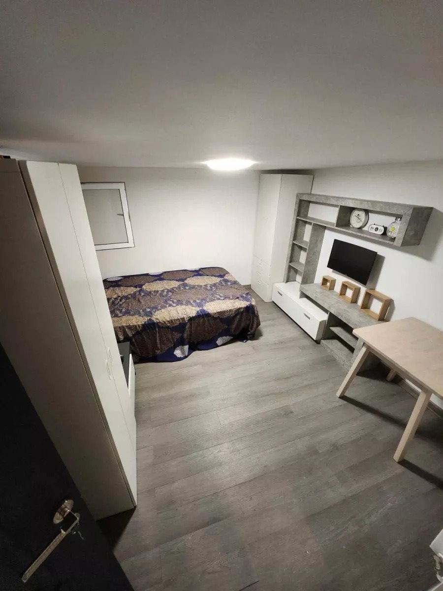 Maison à louer, 25m², Vénissieux