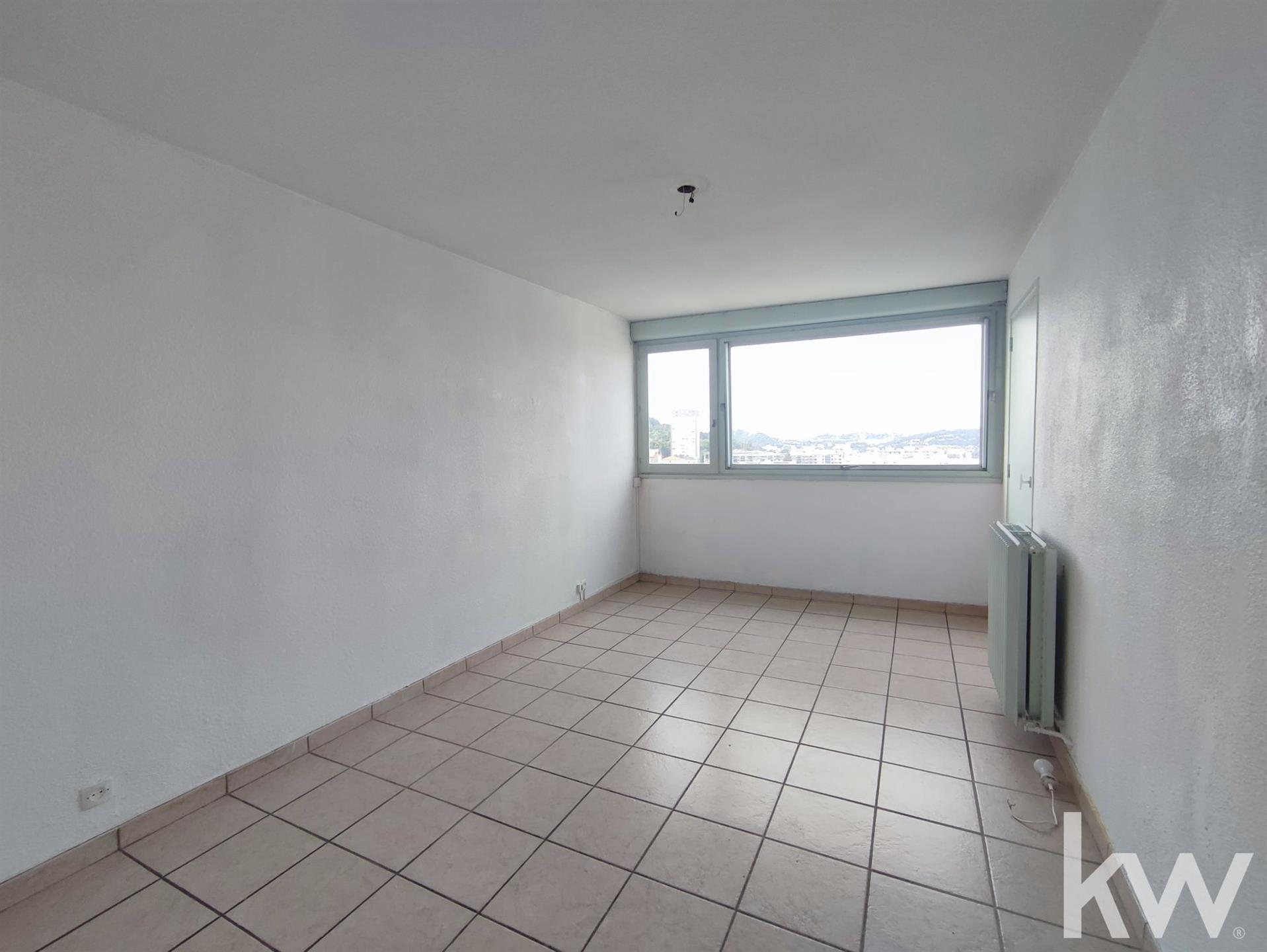 Appartement à vendre, 47m², Saint-Etienne