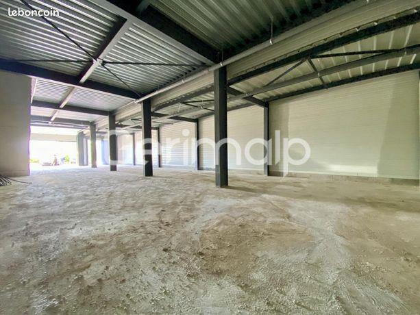 Maison à louer, 255m², Annecy