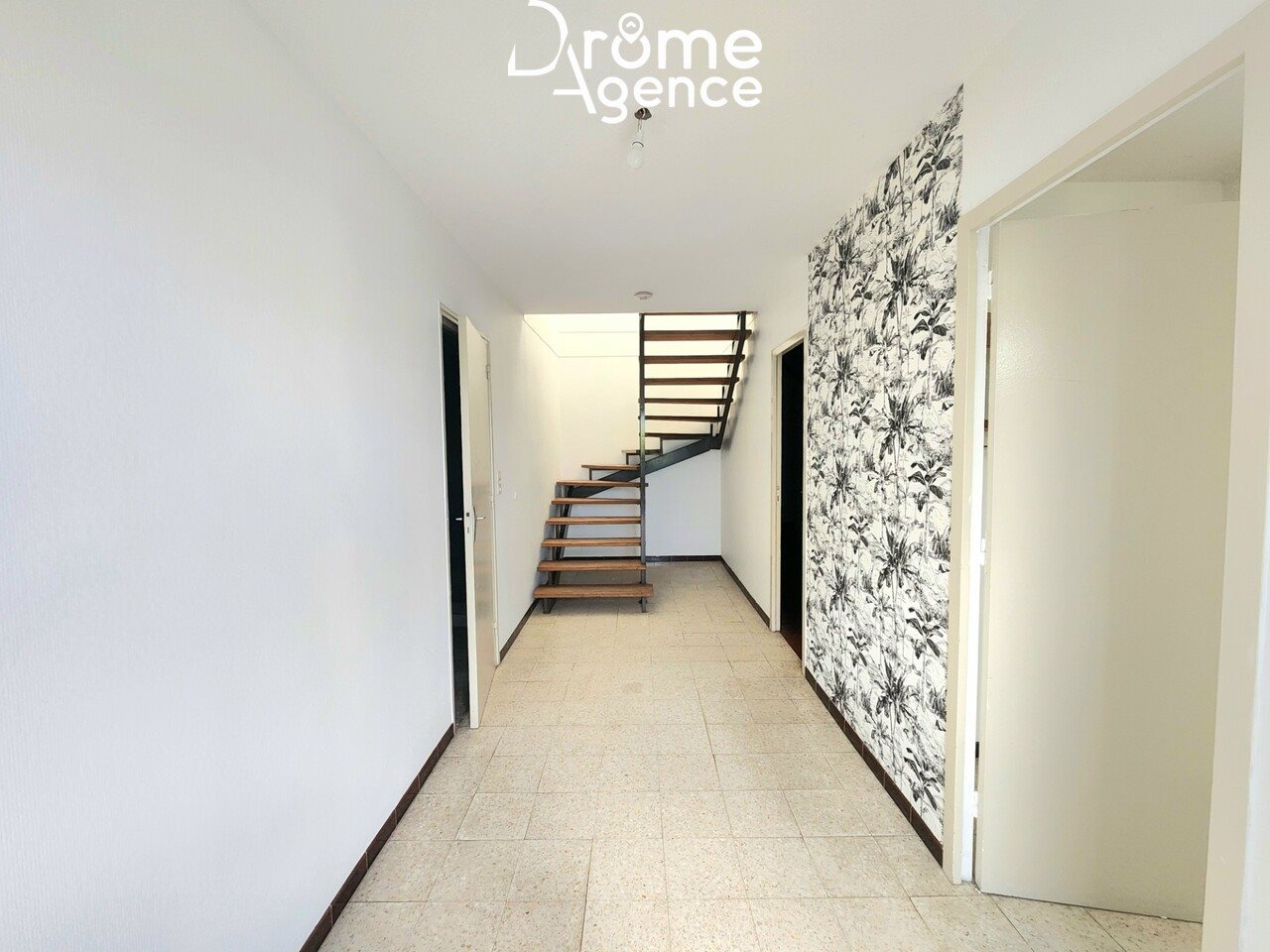 Maison à louer, 93m², Saint-Marcel-lès-Valence