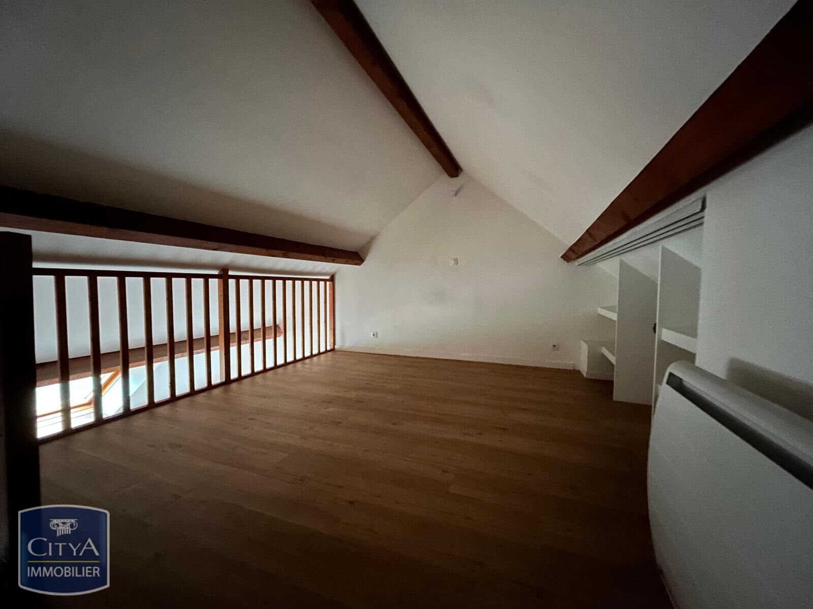 Appartement à louer, 35m², Epernon