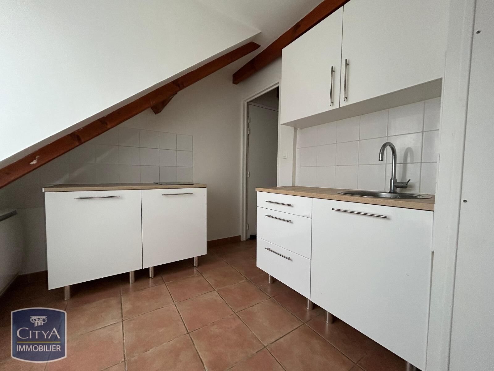 Appartement à louer, 35m², Epernon