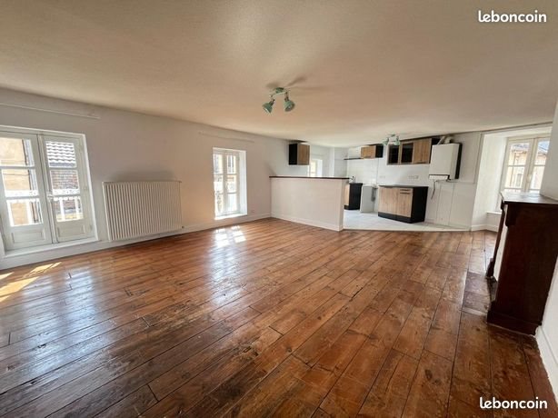 Appartement à louer, 98m², Sarlat-la-Canéda