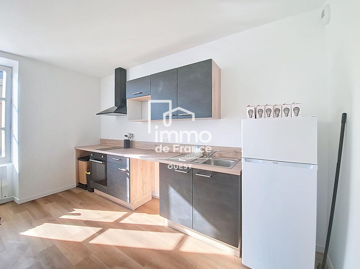 Appartement à louer, 40m², Evron