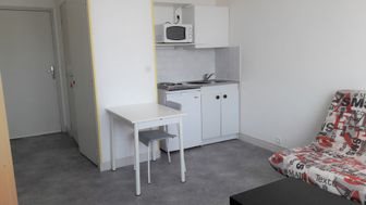 Appartement à louer, 19m², Reims