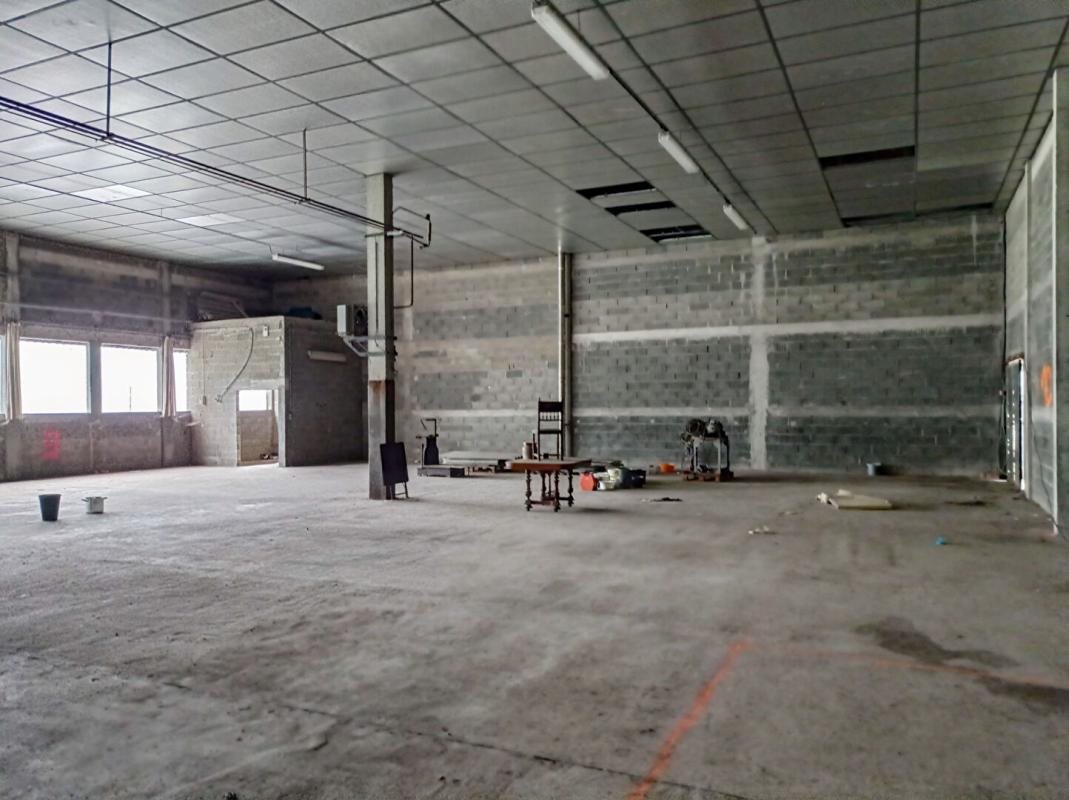 Appartement à vendre, 950m², Saint-Amans-Valtoret