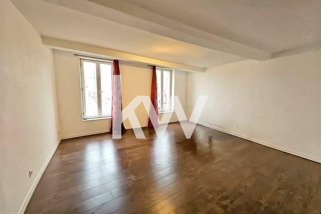 Appartement à vendre, 70m², Vouziers