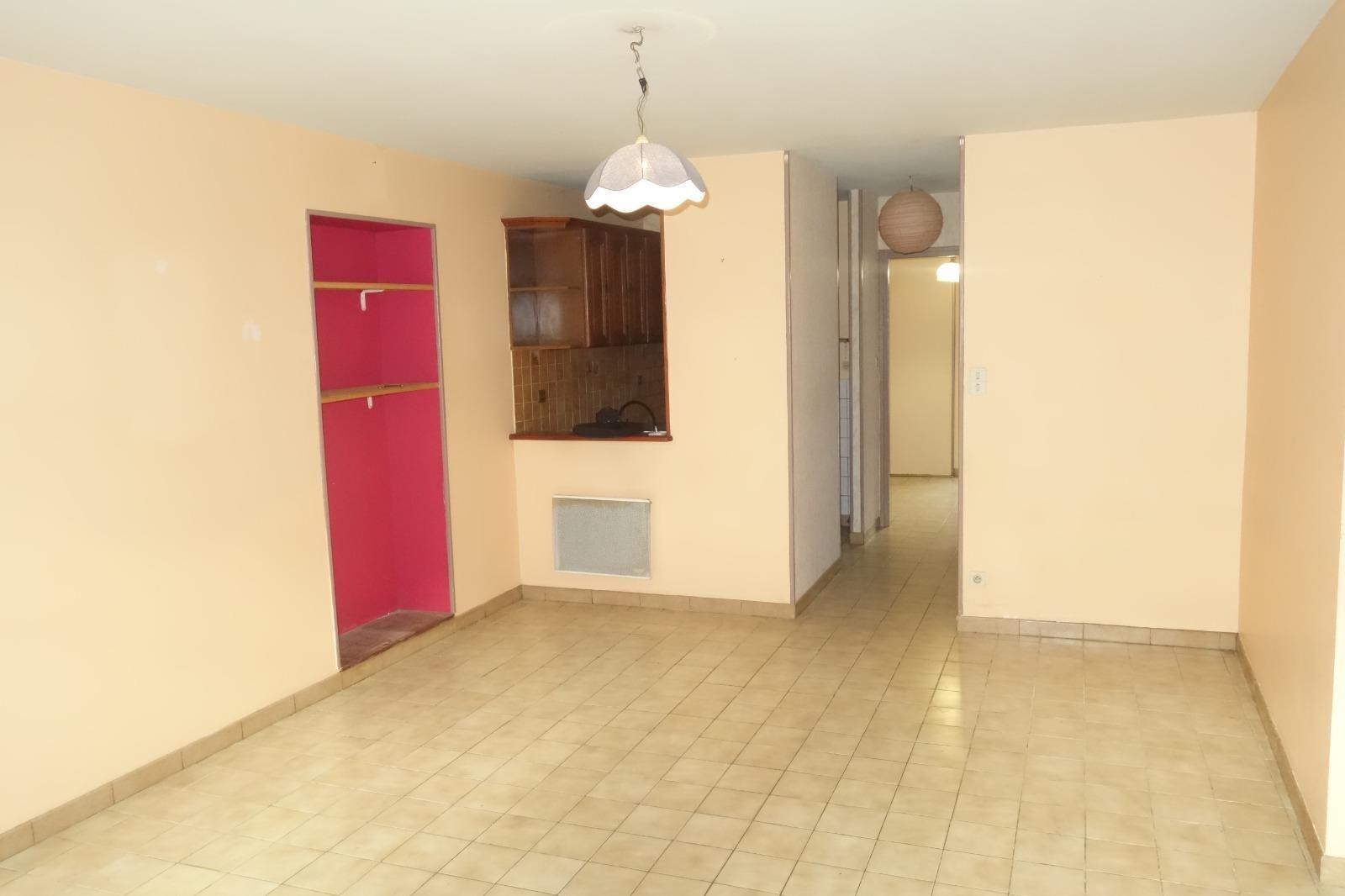 Appartement à louer, 42m², Réalmont