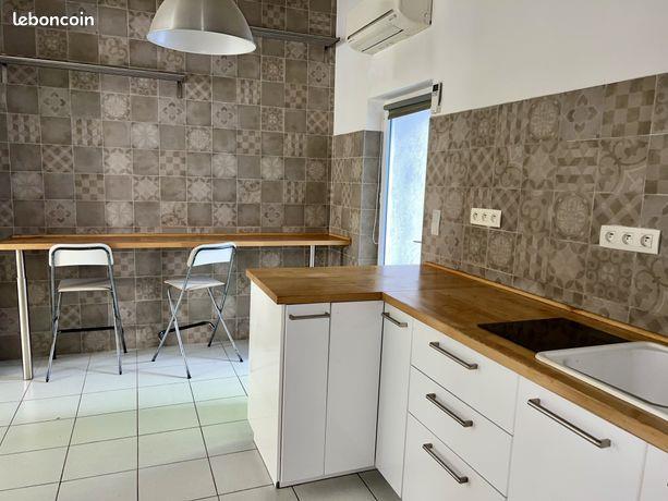 Maison à louer, 84m², Courthézon