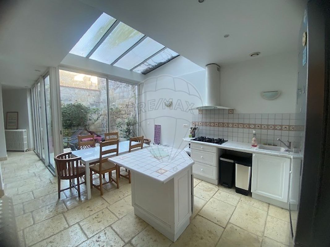 Maison à louer, 189m², Bordeaux