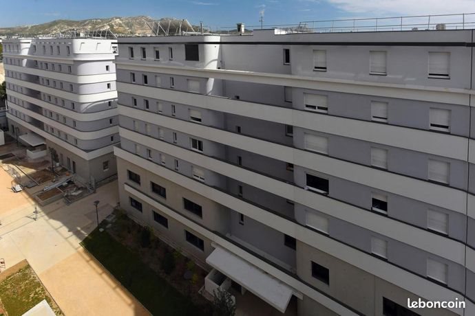 Appartement à louer, 90m², Marseille 8ème