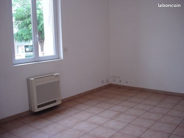 Appartement à louer, 54m², Saint-Laurent-d'Aigouze