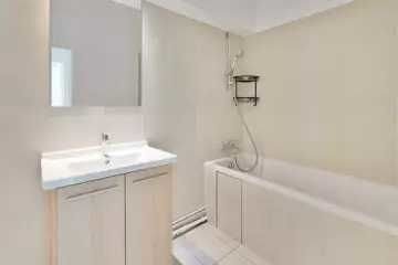 Appartement à louer, 25m², Paris 8ème