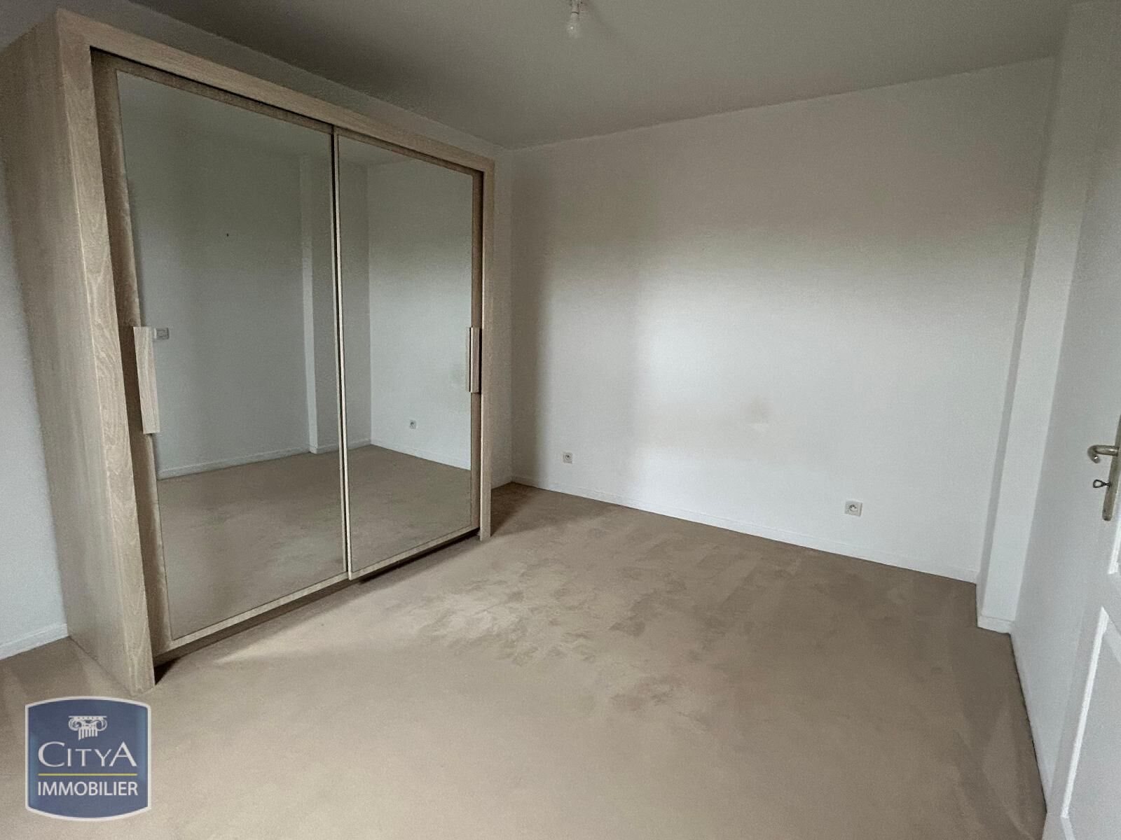 Appartement à louer, 47m², Arras
