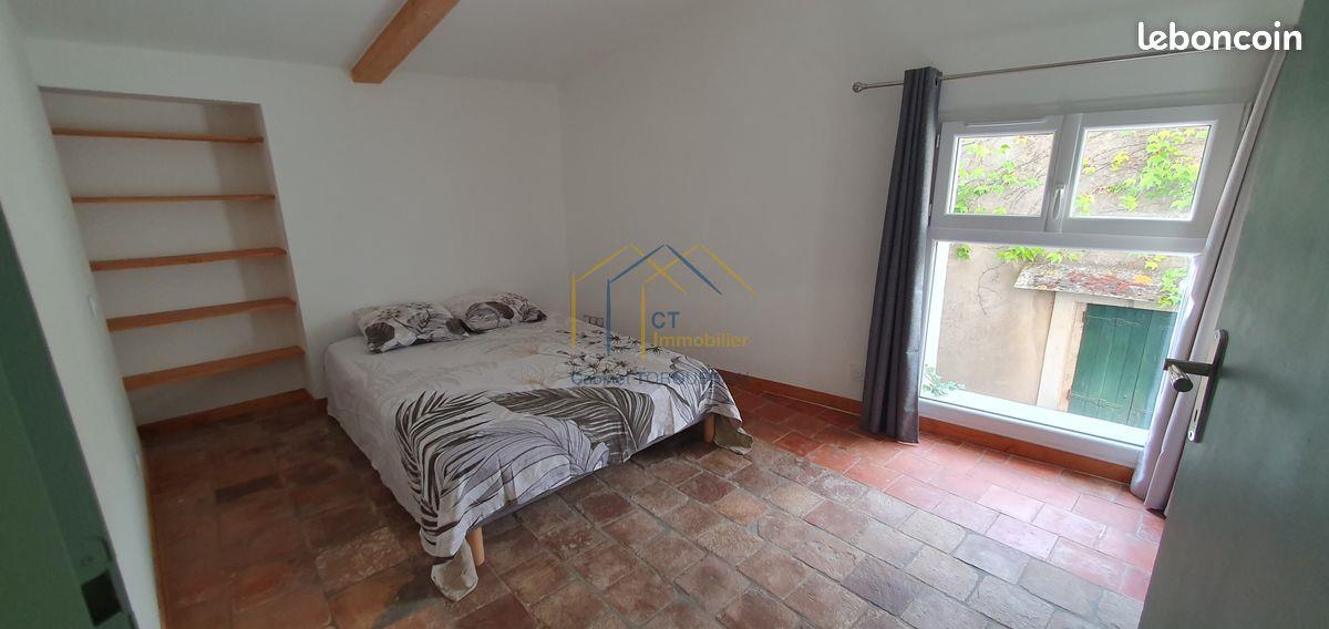 Appartement à louer, 93m², Saint-Saturnin-de-Lucian