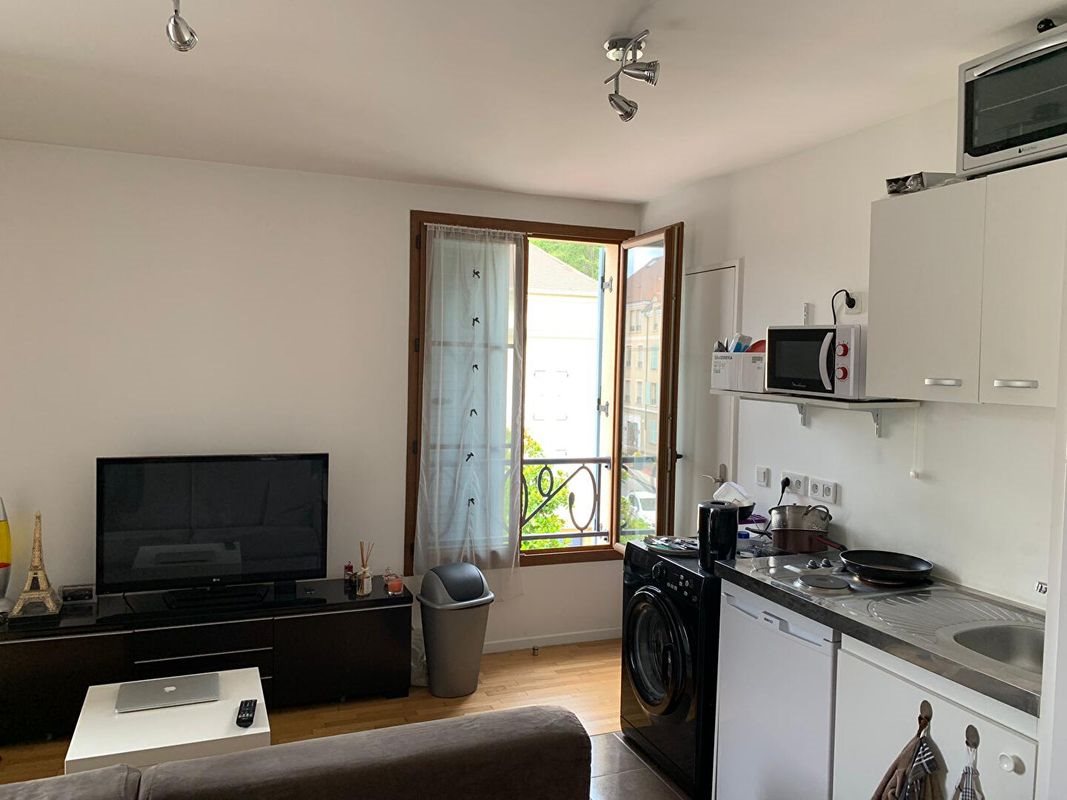 Appartement à louer, 26m², Buc