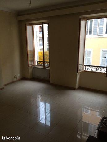 Appartement à louer, 45m², Marseille 2ème