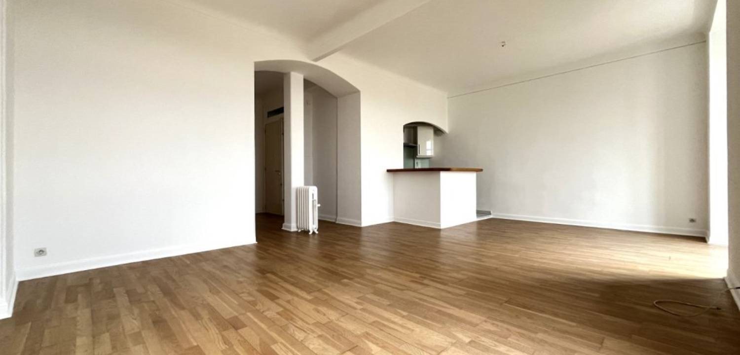 Appartement à louer, 84m², Nice