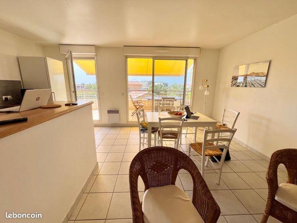 Appartement à louer, 66m², Marseille 8ème