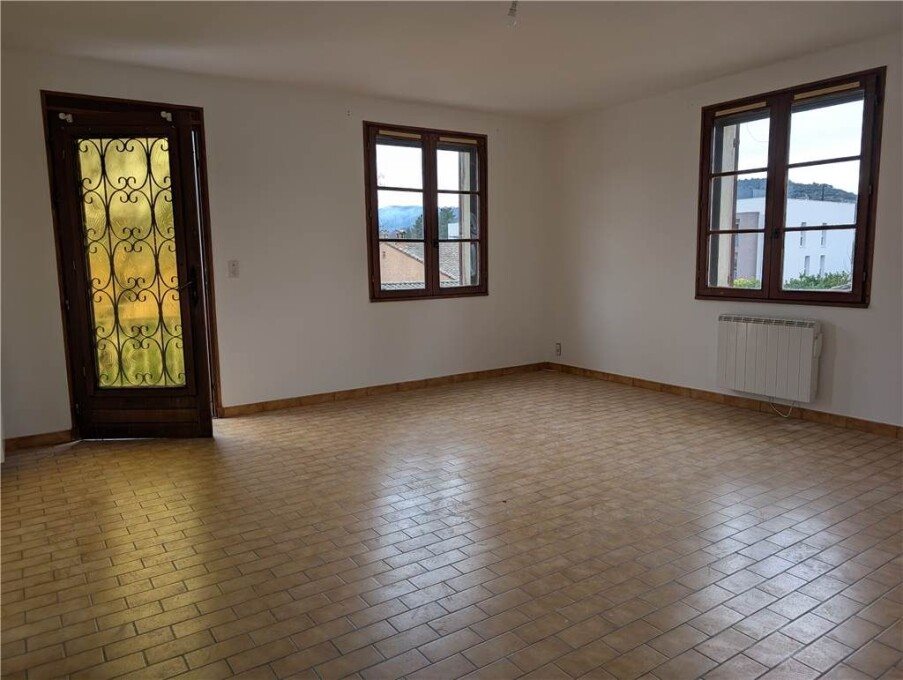 Appartement à louer, 81m², Vaison-la-Romaine