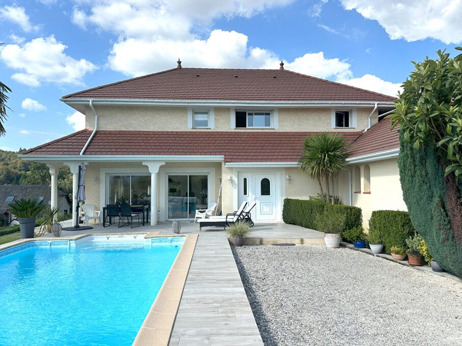 Maison à vendre, 215m², Gan