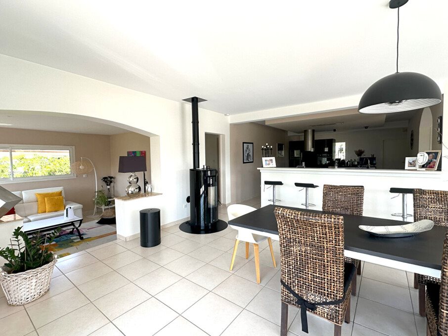 Maison à vendre, 215m², Gan