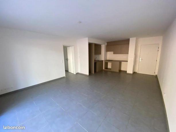 Appartement à louer, 85m², Marseille 12ème