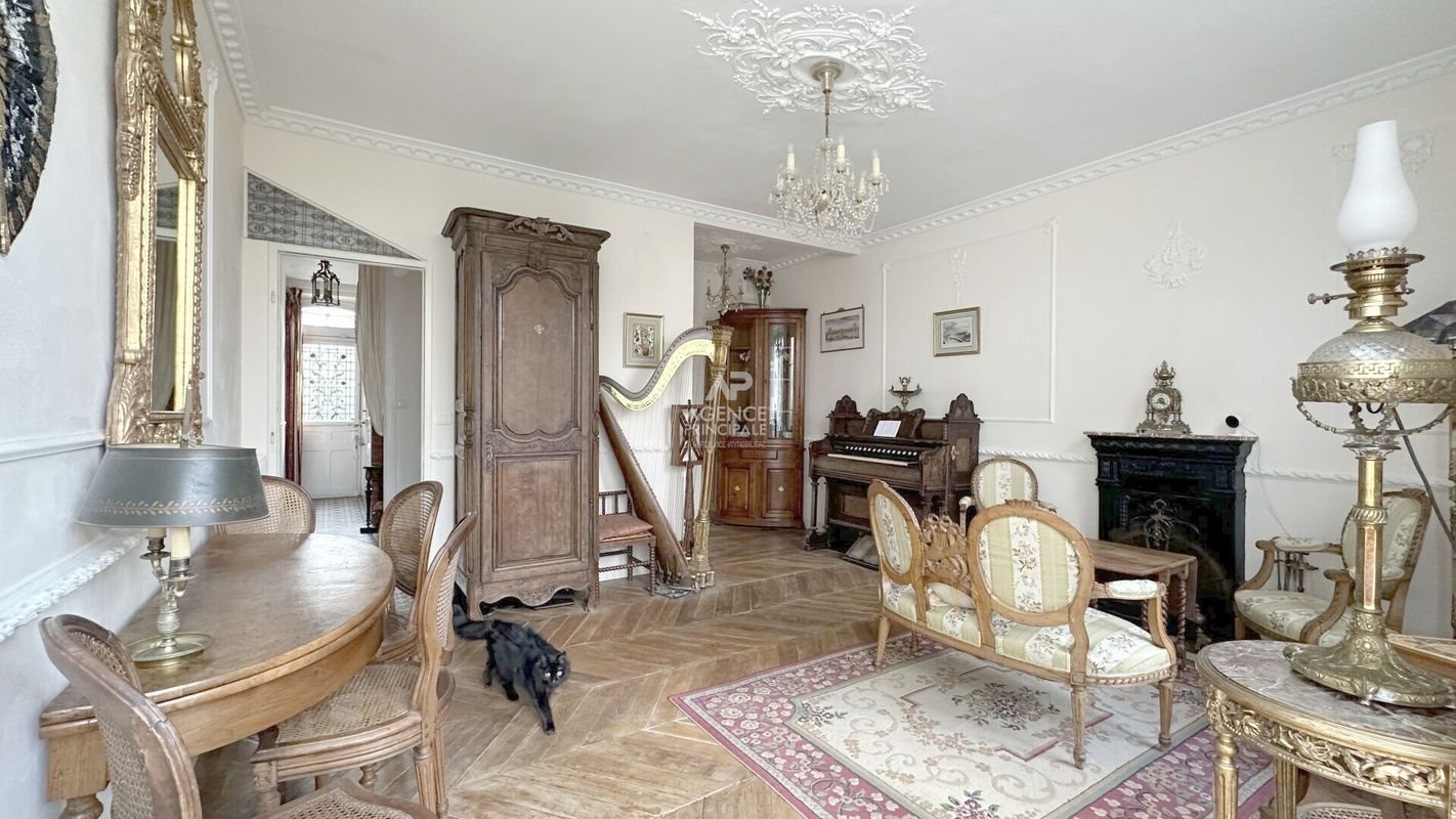 Maison à vendre, 101m², Chaville