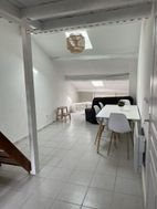 Appartement à louer, 30m², Nîmes