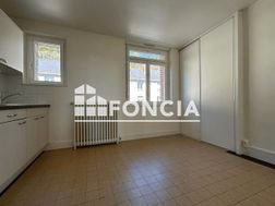 Appartement à louer, 72m², Rethel