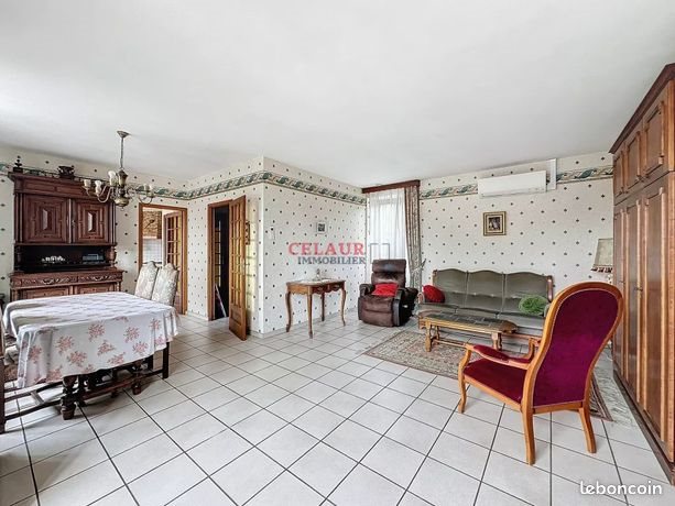 Maison à vendre, 110m², Saint-Martial-de-Gimel