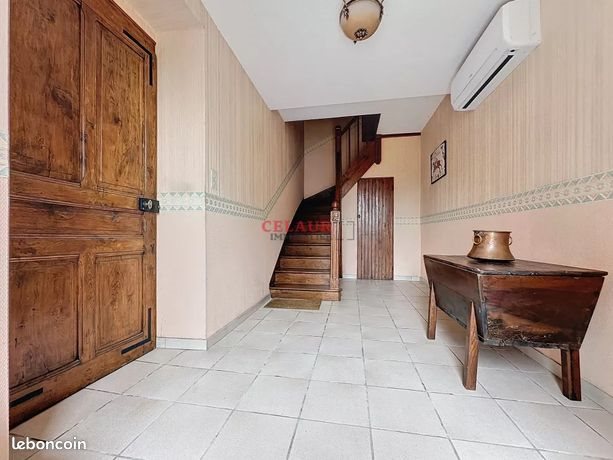 Maison à vendre, 110m², Saint-Martial-de-Gimel