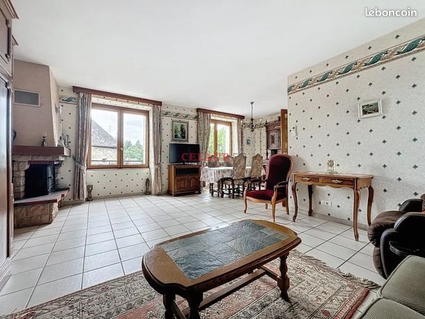Maison à vendre, 110m², Saint-Martial-de-Gimel
