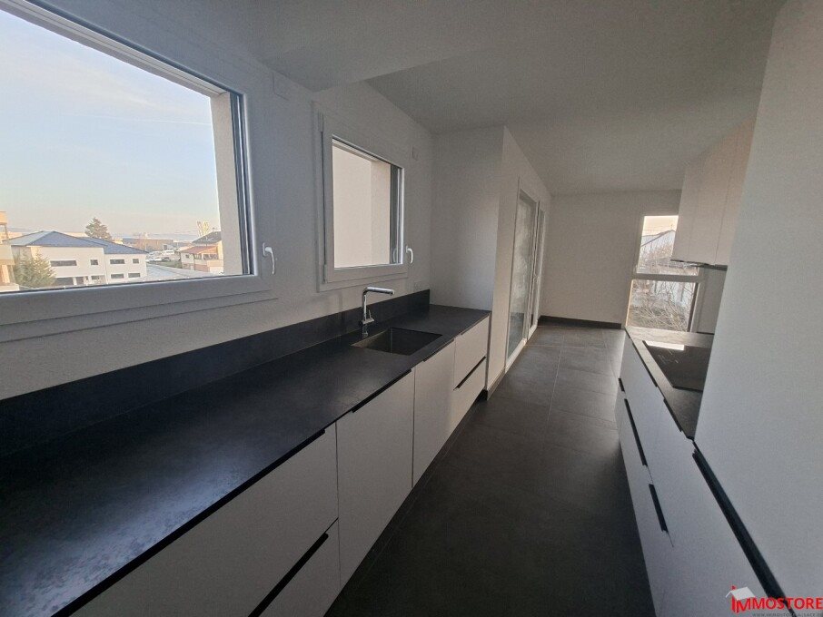 Appartement à louer, 93m², Blotzheim