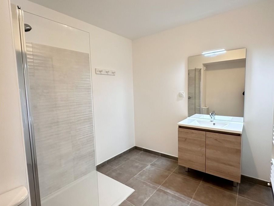 Appartement à louer, 87m², Vence