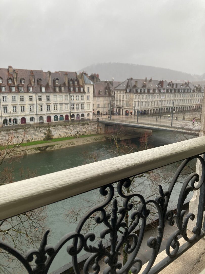 Appartement à louer, 220m², Besançon