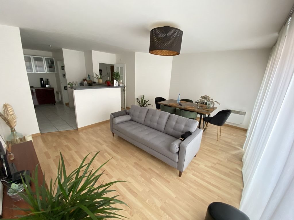 Appartement à louer, 71m², Reims