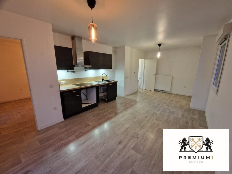 Appartement à louer, 46m², Louvres