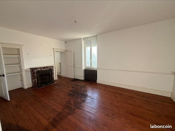 Appartement à vendre, 77m², Saint-Sernin-du-Bois