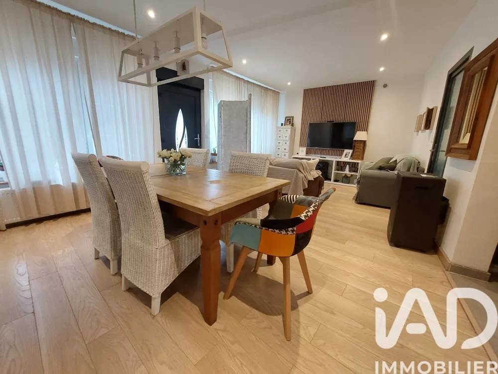 Maison à vendre, 140m², Neufchef