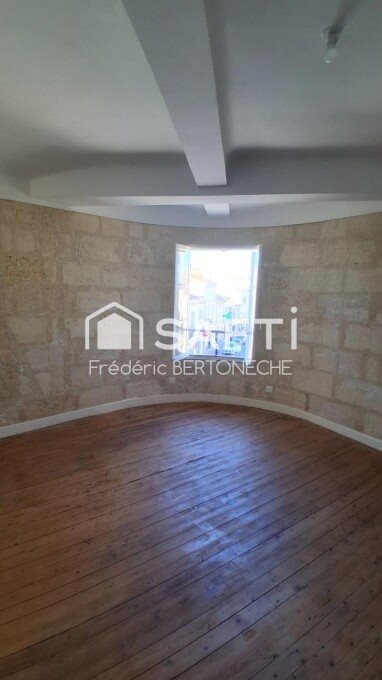 Appartement à vendre, 280m², Coutras