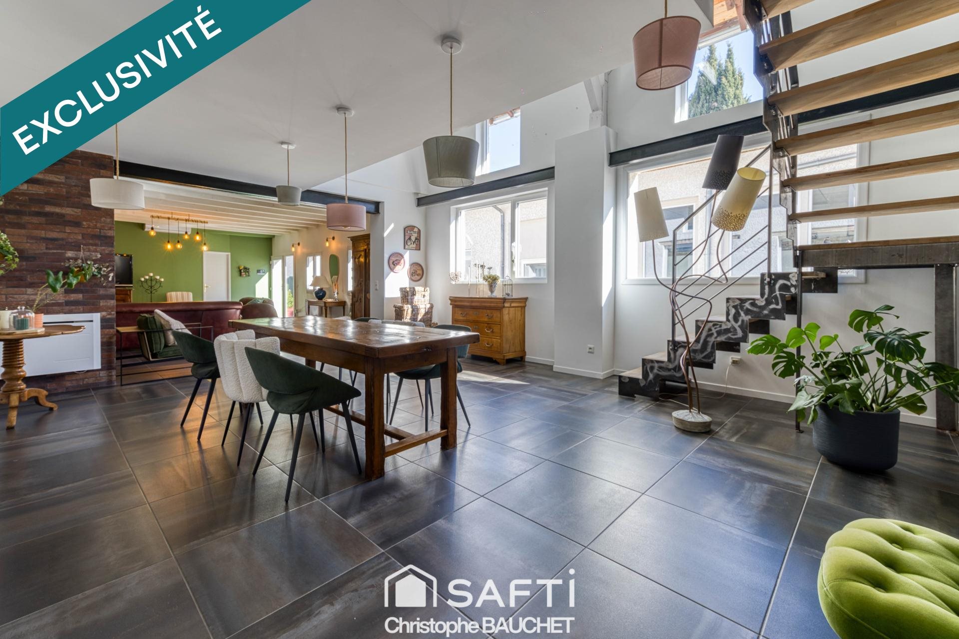 Maison à vendre, 252m², Bourg-en-Bresse