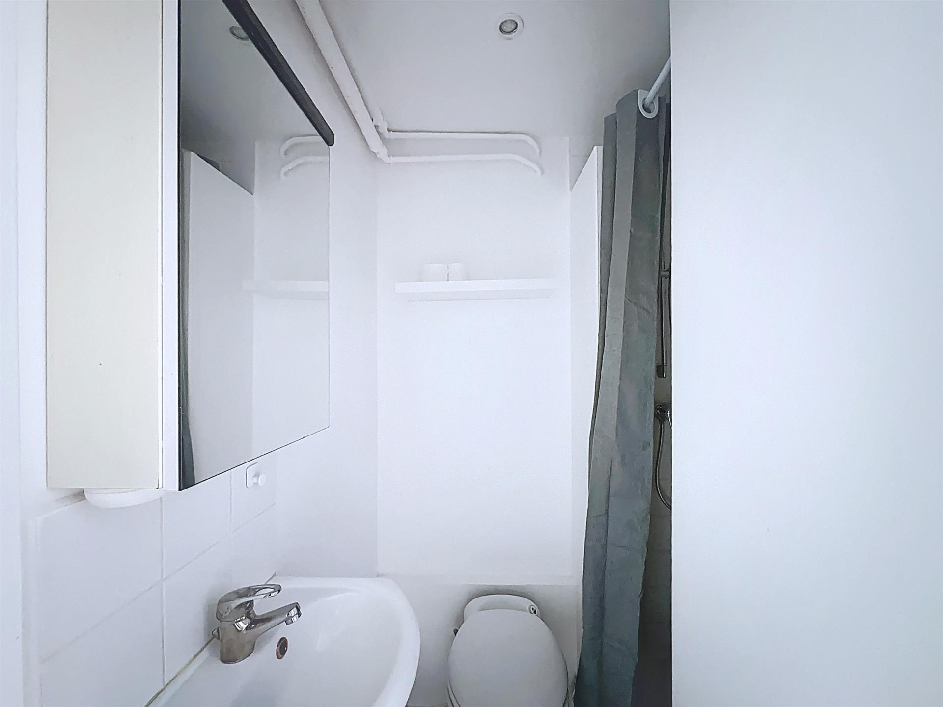 Appartement à louer, 14m², Paris 17ème