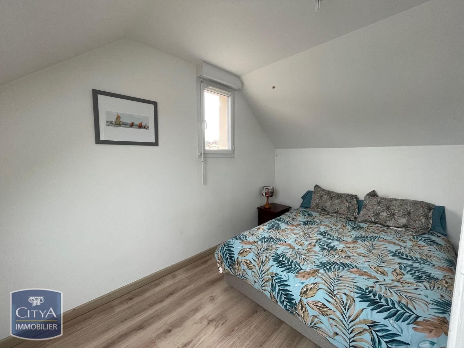 Maison à louer, 107m², Gelos